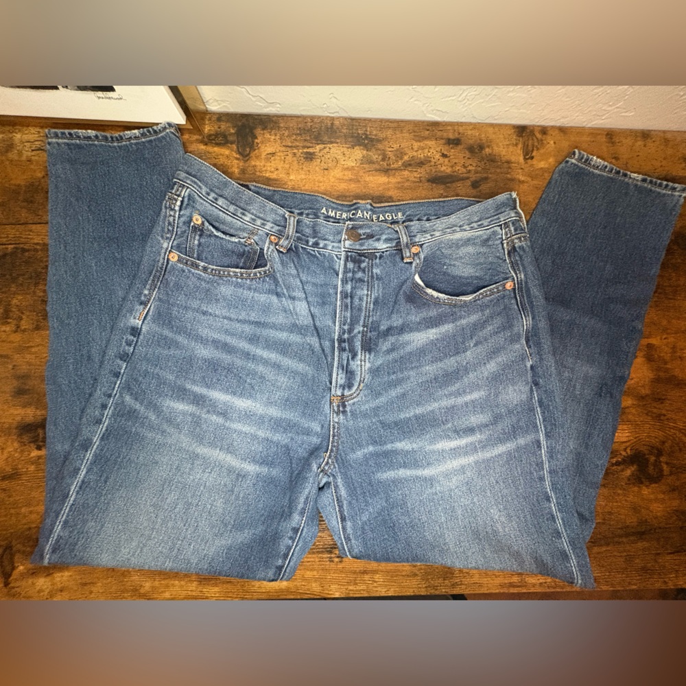 American Eagle Hi-Rise Girlfriend Jeans